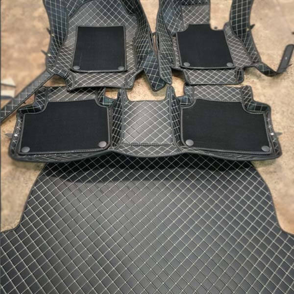 Rav 4 and vanguard car Floor mats