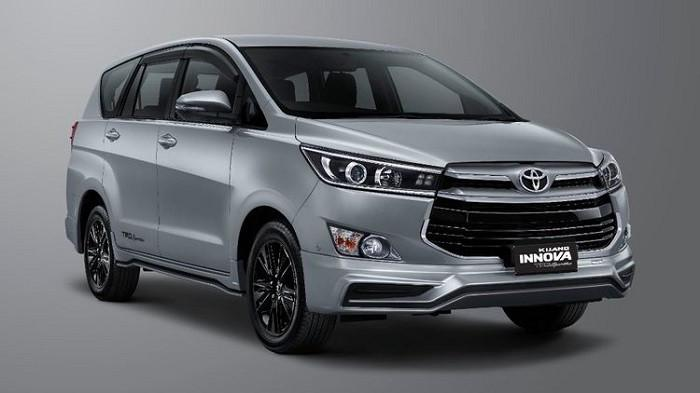 2016-2023 INNOVA FOOT MAT /7 SEATS/3ROWS/4PCS MYS