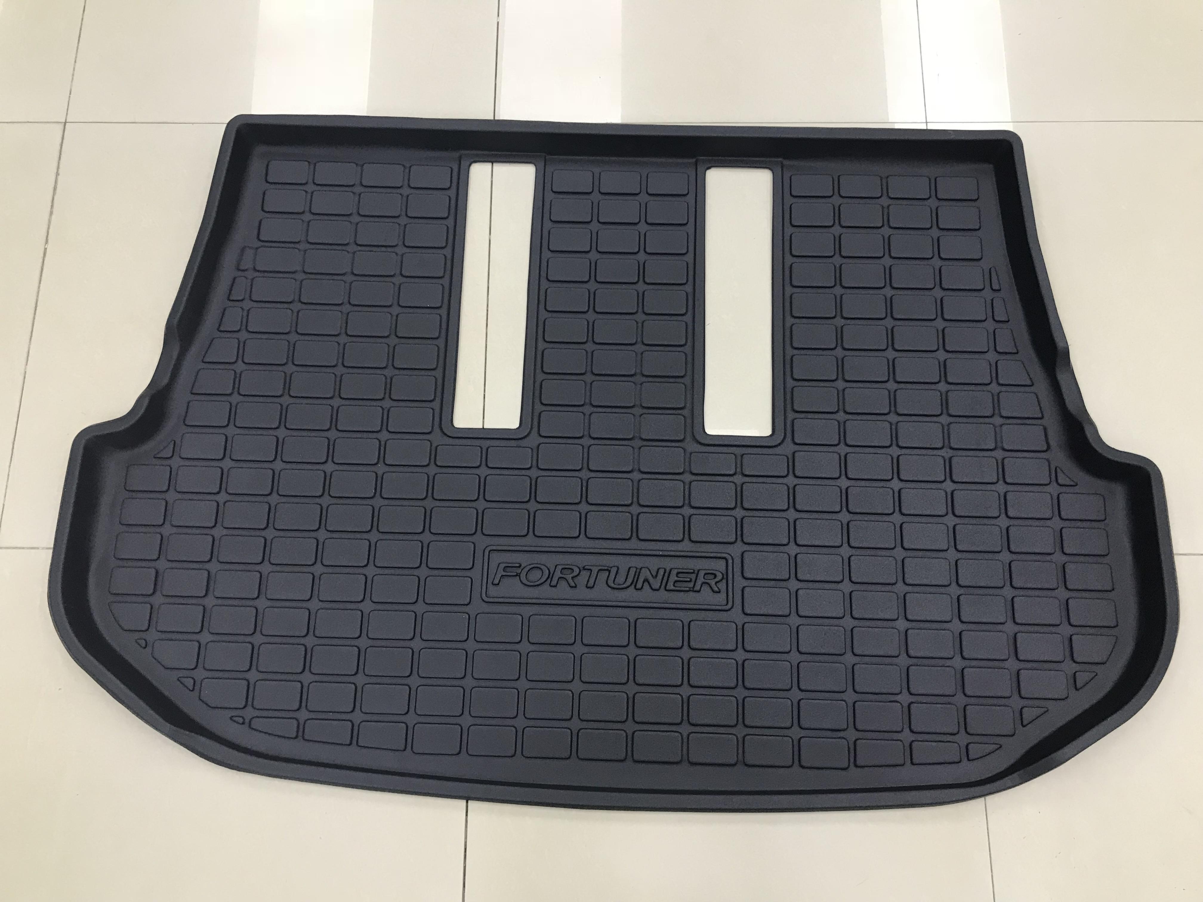 2016-2019 FORTUNER Rear trunk mat