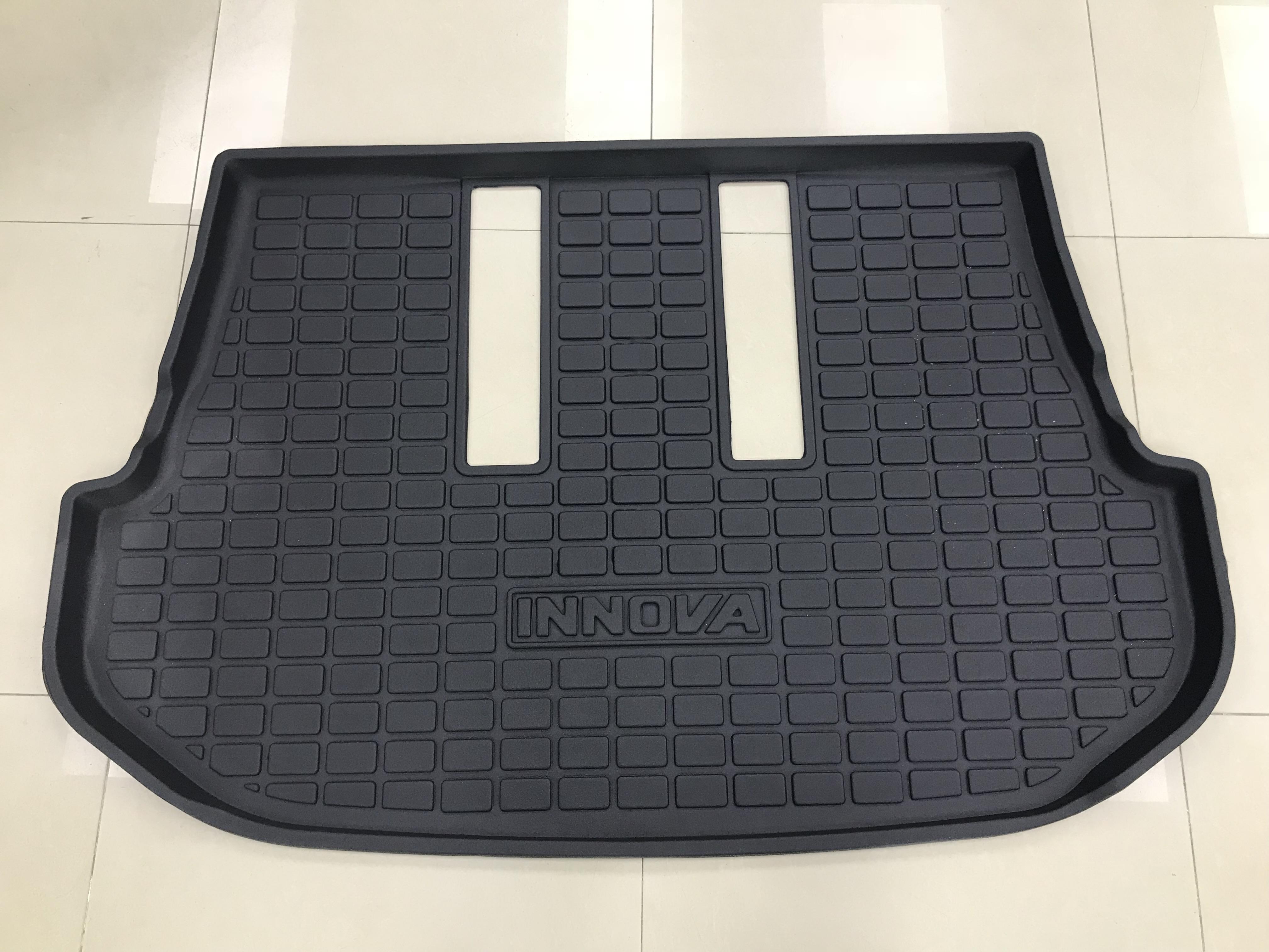 2016-ON INNOVA Rear trunk matPH