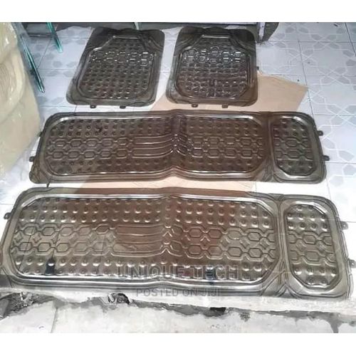 Dark Clear 7 Seater Conjoined Car Floor Mats ( Fits All 7 Seaters Cars